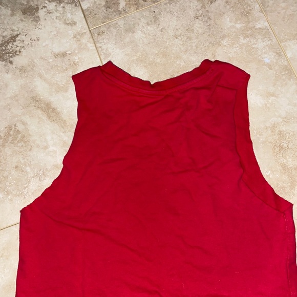 Forever21 New York Sleeveless Shirt - Picture 2 of 2